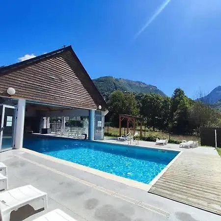 Familial Au Cœur De La Montagne *